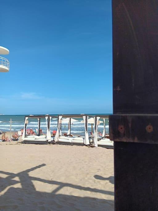 Cozy Bungalow In Urb La Marina With Shared Pool San Fulgencio Bagian luar foto