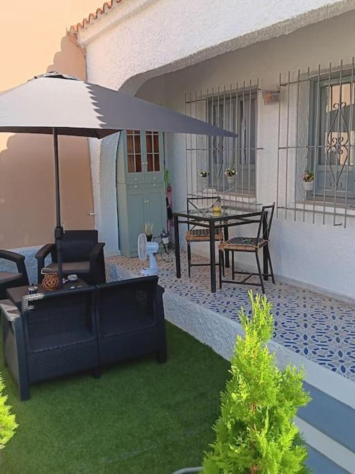 Cozy Bungalow In Urb La Marina With Shared Pool San Fulgencio Bagian luar foto